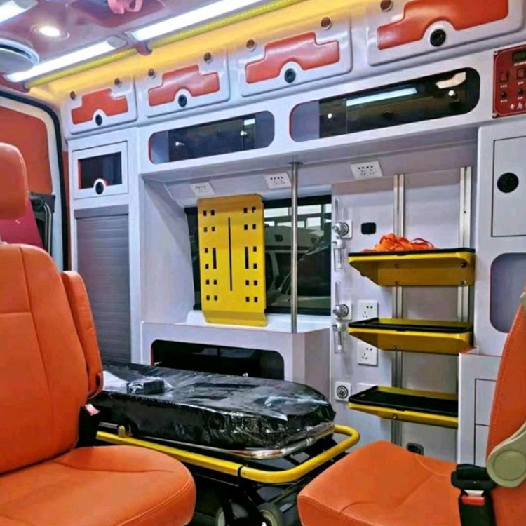 海林长途救护车护送病人租赁价格